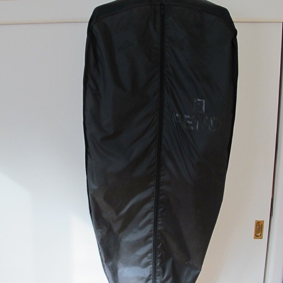 Fendi Black Rabbit Fur Short Jacket Top Size 42 Small Garment Bag Henry Hanger - Picture 9 of 10